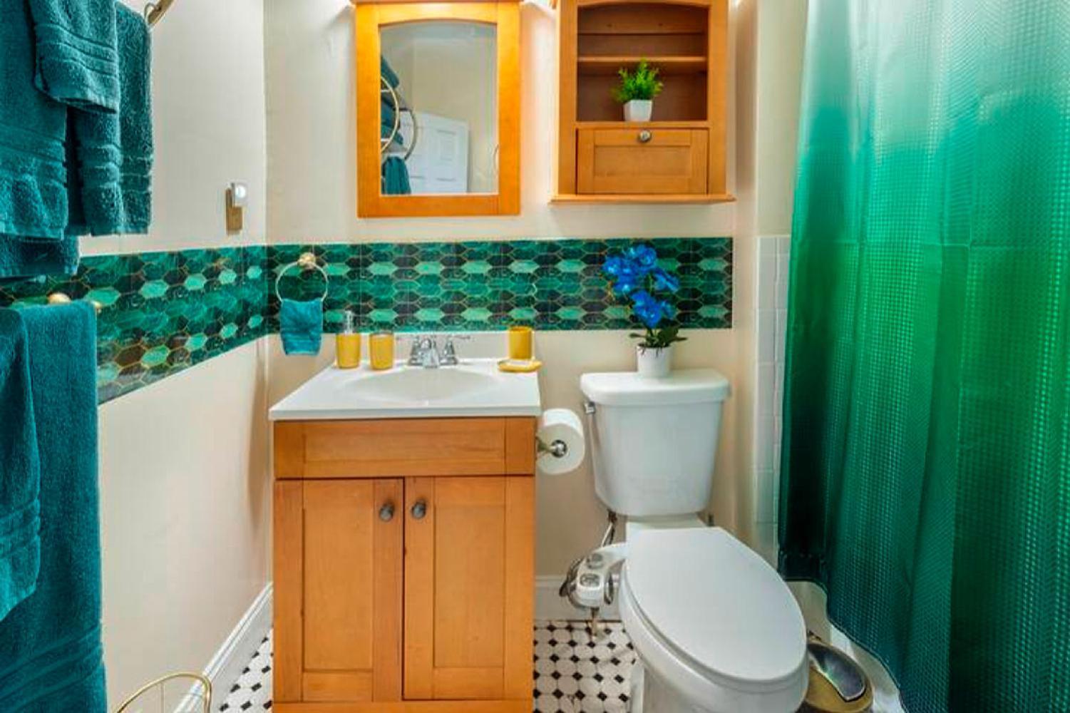 The Tremont Emerald - By Christmas Story House - Historic Charm & Modern Comfort Near Downtown With Parking, 300Mb Wifi & Self Check-In Cleveland Exterior foto
